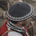 Boina Vuelo 32cm Guarda Pampa/Griega COLOR GRIS OSCURO - Imagen 2