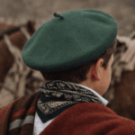 Boinas Vasca De Hilo Vuelo 30cm Gaucho Niños COLOR VERDE - Imagen 2