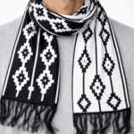 Bufanda De Hilo - Guarda Pampa Reversible, Color Negro. (aprox 1.5mts) - Imagen 2