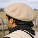 Boinas Lisas Vuelo 32Cm, Color Amarillo Crema - Imagen 2