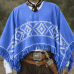 Poncho Argentino Con Hilo, Color Celeste Diseño Guarda Pampa Blanco 140x180 - Imagen 2