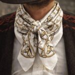 Pañuelo Fratello para Cuello (Diselo Caballos Color Beige, 60X60) - Imagen 2