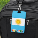 Identificador Tag Silicona (Valija, Equipajes, Mochilas, Bolso)(6x10cm Aprox.) "BANDERA ARGENTINA" (copia) - Imagen 2
