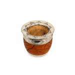 Mate Roma Cincelado Alpaca Cuero Tallado Calabaza (Color SUELA) - Imagen 2