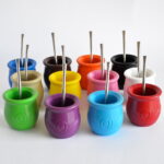 Mate Urbano Plastico + Bombilla incluida, Color AMARILLO - Imagen 3