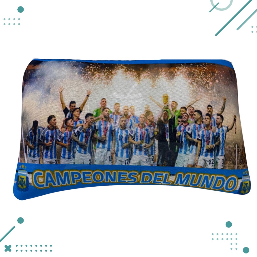 Diseno-sin-titulo-2023-03-10T140734.265-1.png Cartuchera Campeones del mundo MOD 1 - Imagen 1