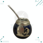 Mate MESSI Besando La Copa America 100% Artesanal + Bombilla de Acero Inoxidable.