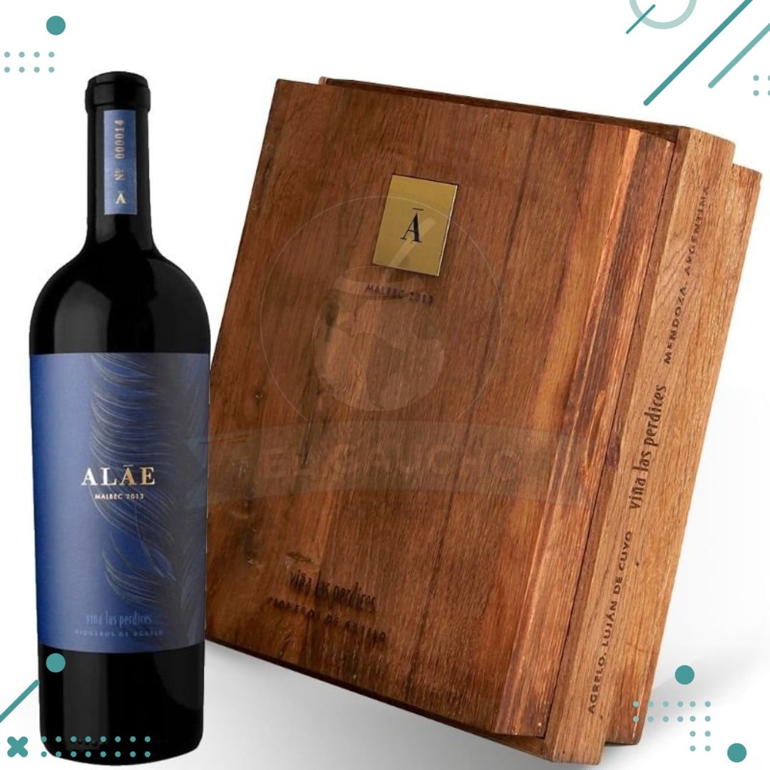 Diseno-sin-titulo-2024-02-15T181527.345.png Vino Alae Malbec Viña Las Perdices 750ml x 3 Unidades + CAJA MADERA - Imagen 1