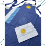 Delantal Parrillero + Repasador (Diseño Argentina) - Color Azul - Imagen 3