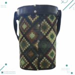 BOLSO MATERO RIGIDO FORRADO EN HILO, DISEÑO CABALLO GUARDA PAMPA - Imagen 2