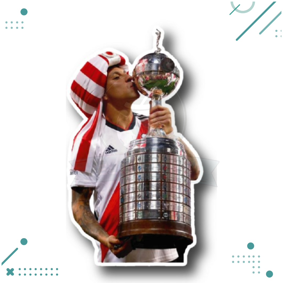 sticker.png Sticker River - Enzo Perez besando copa - Imagen 1