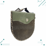 Porta Set Asado Cuero Carpincho Color Verde (Plato de Madera, Tenedor, Cuchillo) - Imagen 3