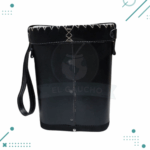 BOLSO MATERO UNIVERSAL COLOR NEGRO CON GUARDA Y CUERO CARPINCHO COLOR MARRON - Imagen 2