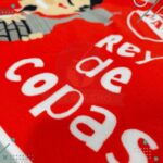 Toalla Poncho Infantil 60x120cm, Rey de Copas (Hincha Independiente) - Imagen 2