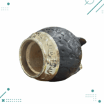 Mate Torpedo Calabaza Cincelado Cuero Tallado Color NEGRO (12x9cm aprox.) - Imagen 3