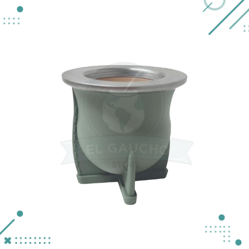 Diseño sin título - 2025-11-28T130718.721 Mate Camionero Nativo, Termico de Pvc con Virola de Acero VERDE MUSGO (10x10cm aprox.) - Imagen 1