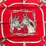 Pañuelo para el cuello FRATELLO (Caballos y Herraduras) Color Rojo - Imagen 5