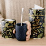 Combo Matero - Mate 3D Diseño Flores (negro) + Yerbera/Azucarera Lata "Hoy Puede Ser Ese Dia" - Imagen 2