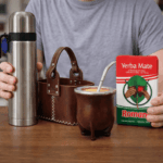 Combo Matero - Termo Acero Inoxidable Media Manija + Mate Camionero (marron) con Bombilla + Canasta Matera Uruguaya (marron) + Yerba Romance 250g - Imagen 2