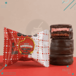 Alfajor BARRIGON Triplazo Frutilla y Dulce De Leche Recubierto Con Chocolate Negro 100gr (Display x6un.) 600gr - Imagen 2