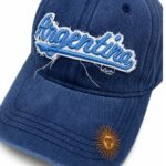 Gorra Argentina de Jean Color Azul, Bordado Sol de Mayo en Visera - Imagen 3